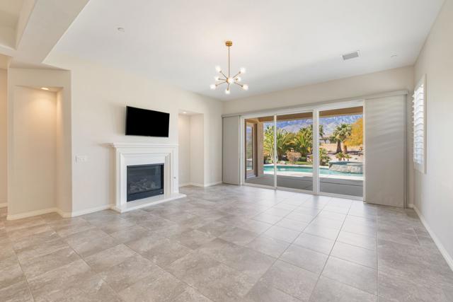 28621 W Natoma Drive, Cathedral City CA: https://media.crmls.org/mediaz/986b7978-ada2-4295-b355-5e99c7b44e7b.jpg