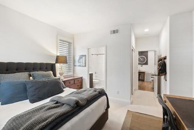 3619 N Fork Ave, Carlsbad CA: https://media.crmls.org/mediaz/986baae5-7b1d-42b6-8e1c-fc05f3b552d7.jpg