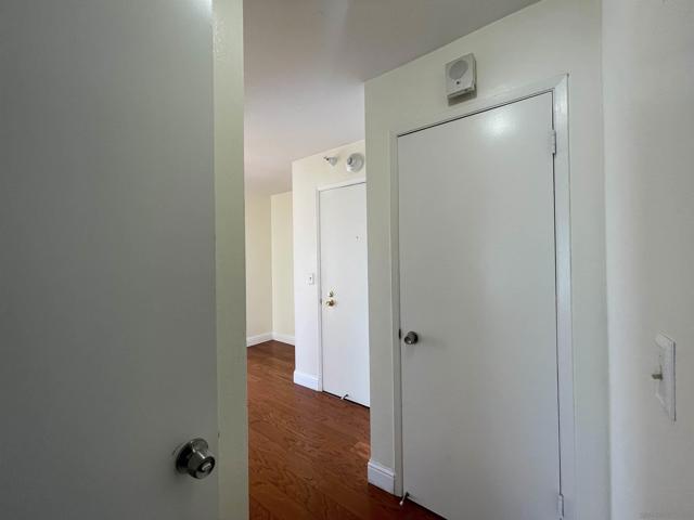 2 Anchor Dr, Emeryville, California 94608, 1 Bedroom Bedrooms, ,1 BathroomBathrooms,Condominium,For Sale,Anchor Dr,250020490SD