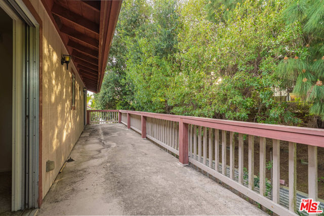 343 Santa Helena, Solana Beach CA: https://media.crmls.org/mediaz/986c54eb-71cb-48f2-b8c4-a9857aa30000.jpg