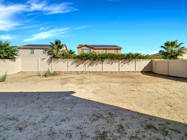84440 Calle Chavez, Coachella CA: https://media.crmls.org/mediaz/986c6553-328d-49d4-a3e0-1d07a32b5f68.jpg