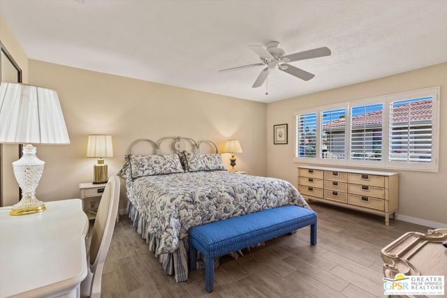 34 Camino Arroyo Place, Palm Desert CA: https://media.crmls.org/mediaz/986d1929-29d7-4a11-b1e3-433cf0ee79a7.jpg
