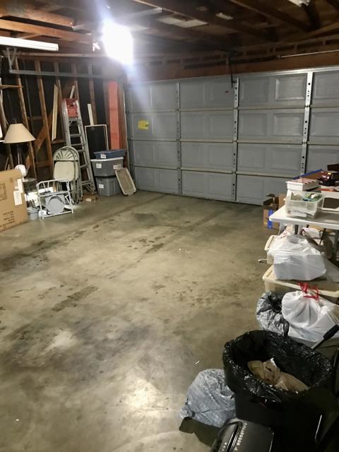 2732 Nantucket Place, Riverside CA: https://media.crmls.org/mediaz/986d3eb3-1acc-47bd-9558-4276890f9613.jpg