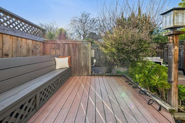 146 Albacore Lane, Foster City CA: https://media.crmls.org/mediaz/986e5889-4dc7-4429-8824-2e23b3826c4a.jpg