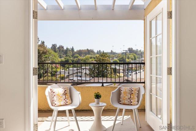 5055 Collwood Blvd, San Diego CA: https://media.crmls.org/mediaz/986ecc58-81b6-4098-82a1-f8414062dead.jpg