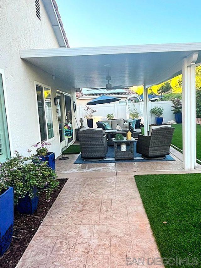 10970 Shy Bird Ln, San Diego CA: https://media.crmls.org/mediaz/986f33cb-f900-42f6-a7b6-992d1be18af4.jpg
