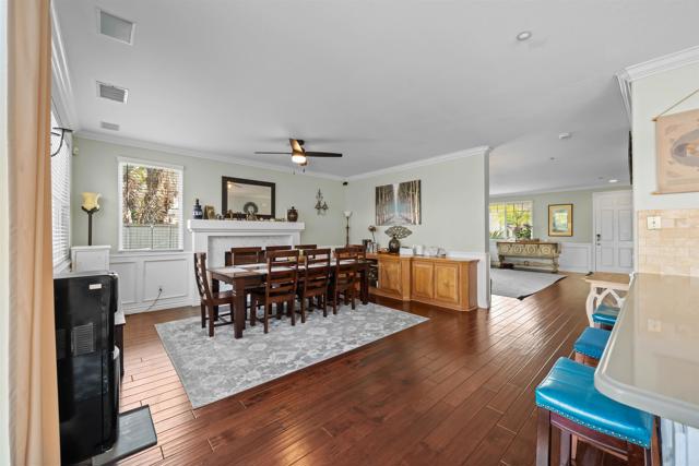 1312 Summer Ct, Vista CA: https://media.crmls.org/mediaz/9871682f-84ed-4ef8-adff-31df10dbf9d6.jpg