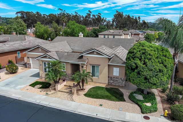 387 MELBOURNE GLN, Escondido CA: https://media.crmls.org/mediaz/98718285-a4b5-4645-a7f7-71aab499bad6.jpg