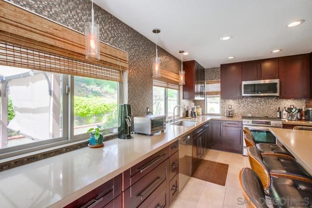 11840 SPRINGSIDE ROAD, San Diego CA: https://media.crmls.org/mediaz/98722648-7c83-4f75-9c66-6ae05bb35144.jpg