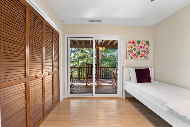 24 Terrace Way, Felton CA: https://media.crmls.org/mediaz/9873509f-c728-456a-95a4-d55a62ce12cd.jpg