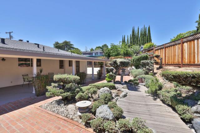 136 Gordon Avenue, San Jose CA: https://media.crmls.org/mediaz/9873e927-1644-44d4-bfcf-050ac6926f4d.jpg