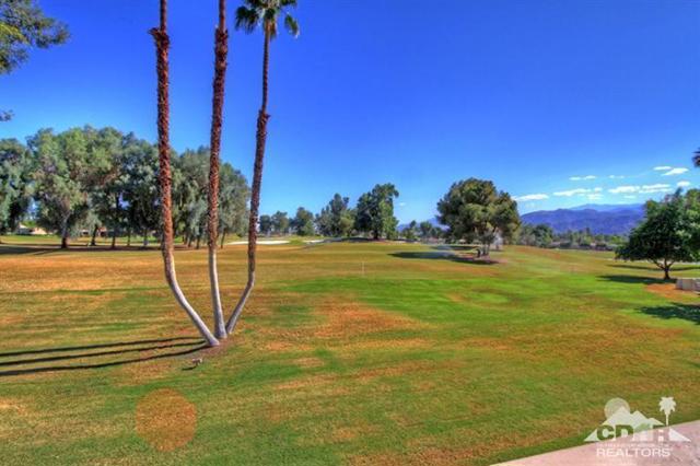 35058 Mission Hills Drive, Rancho Mirage CA: https://media.crmls.org/mediaz/98743da1-039e-4b9f-9cbb-734a3cb281e3.jpg