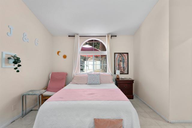 Detail Gallery Image 20 of 31 For 1534 Folkestone St, Spring Valley,  CA 91977 - 4 Beds | 2 Baths