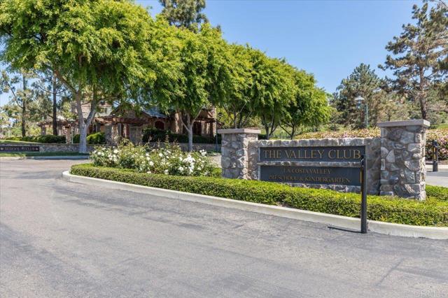 Detail Gallery Image 33 of 43 For 8092 Paseo Arrayan, Carlsbad,  CA 92009 - 5 Beds | 4/1 Baths