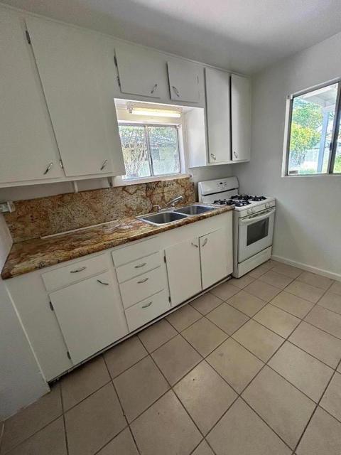 112 E Street, Empire CA: https://media.crmls.org/mediaz/9876f1b8-46f6-44a9-b23a-925de474c06a.jpg