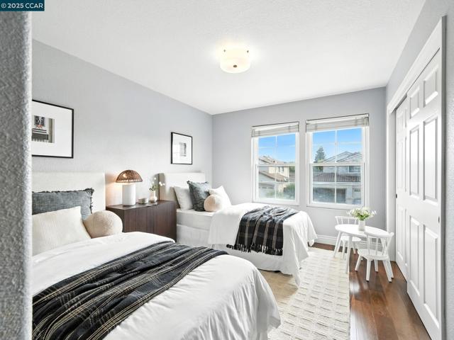 36309 Tunbridge Drive, Newark CA: https://media.crmls.org/mediaz/987776ef-cc13-4c5f-bda5-7112135a5598.jpg