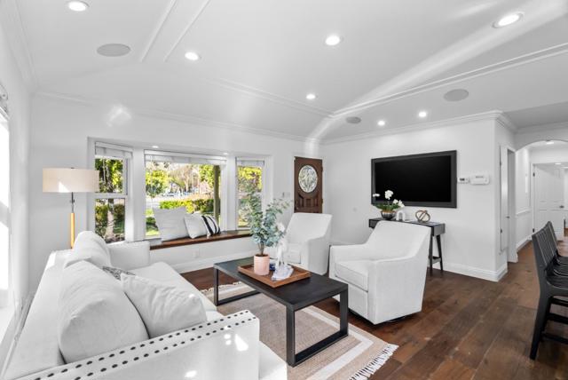 1425 Walnut Grove Avenue, San Jose CA: https://media.crmls.org/mediaz/9877daa8-7cd0-4b9b-9039-460cd2be61b4.jpg