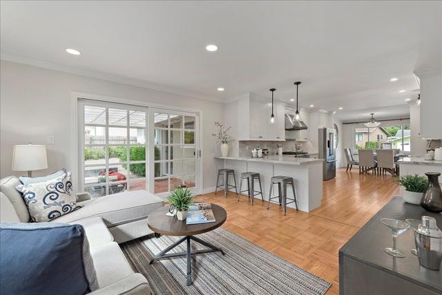 Image 11 of 34 For 1231 Claremont Drive