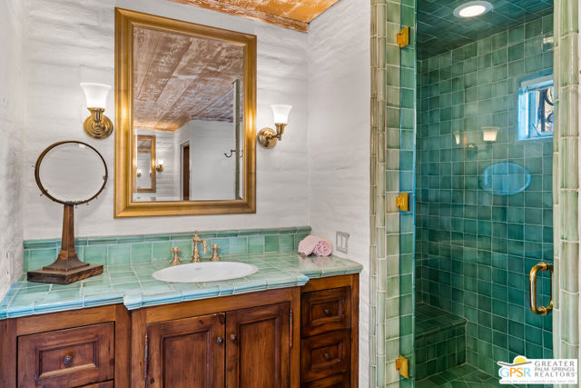 Image 33 of 53 For 252 Ridge Road