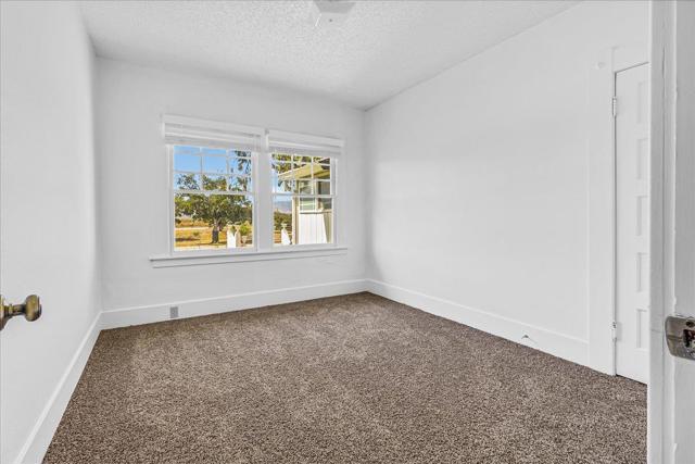 4125 Prunedale Avenue, Gilroy CA: https://media.crmls.org/mediaz/98794aee-8a17-4b0e-8be8-53ab8ad680e0.jpg