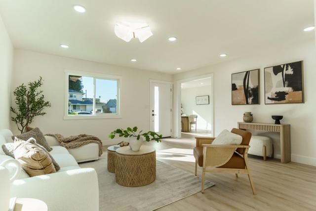 2748 Aida Avenue, San Jose CA: https://media.crmls.org/mediaz/987a2b04-20d2-402d-b4c3-3d3662f64f56.jpg