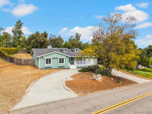 11507 Pinehurst Drive, Lakeside CA: https://media.crmls.org/mediaz/987b2048-6fbe-44fd-af68-9013c81b627d.jpg