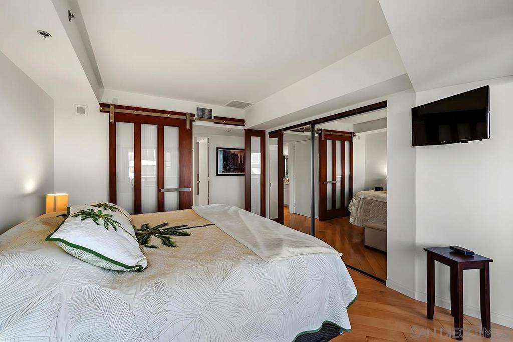 100 Harbor Drive - photo 20