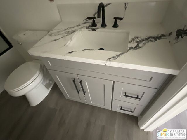 16347 Avenida Atezada, Desert Hot Springs CA: https://media.crmls.org/mediaz/987c72e4-a03c-42e3-b610-8ff1e8350832.jpg