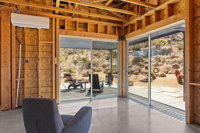 8744 Star Lane, Joshua Tree CA: https://media.crmls.org/mediaz/987cbfa2-df0d-4f9c-ad55-043f5d820458.jpg