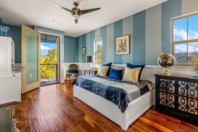 278 Avenida Loretta, Chula Vista CA: https://media.crmls.org/mediaz/987f58dd-1af0-4346-953b-0c08eaf36a20.jpg