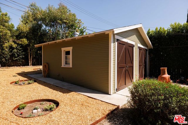 5009 Stratford Road photo 25