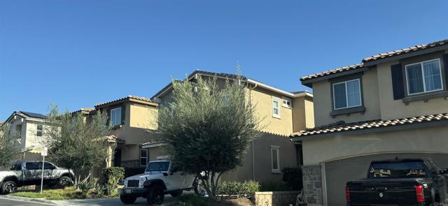 Detail Gallery Image 2 of 4 For 1869 Olivia St, El Cajon,  CA 92021 - 3 Beds | 2 Baths