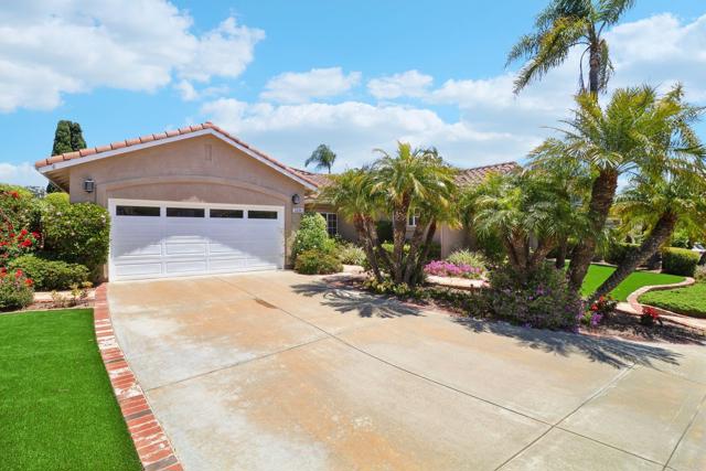 Detail Gallery Image 2 of 63 For 5226 Candlelight St, Oceanside,  CA 92056 - 3 Beds | 3/1 Baths