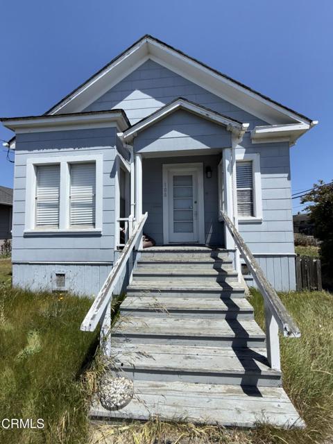 Detail Gallery Image 1 of 33 For 100 Morrow St, Fort Bragg,  CA 95437 - 5 Beds | 2 Baths