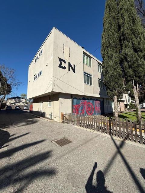 Image 7 of 65 For 155 11th Street