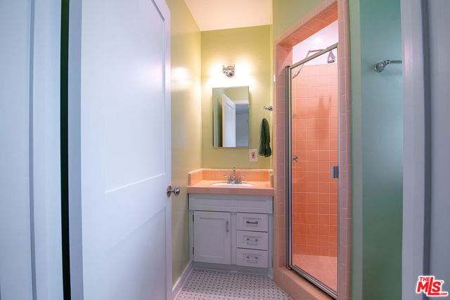 12954 Otsego Street, Sherman Oaks CA: https://media.crmls.org/mediaz/98841368-e5af-4a20-9e8d-08576a9ffc24.jpg