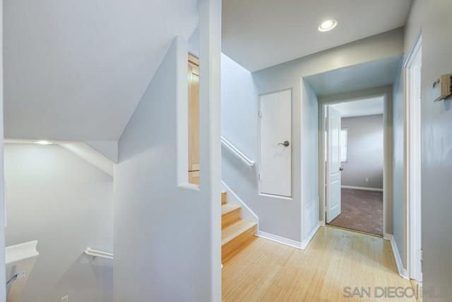 1427 Hornblend, San Diego CA: https://media.crmls.org/mediaz/9884bf2d-4f99-445d-b453-457c279d5df1.jpg