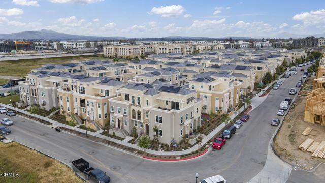745 Winchester Drive, Oxnard CA: https://media.crmls.org/mediaz/9885642b-6e84-4c78-b33e-52c5b21bd27d.jpg