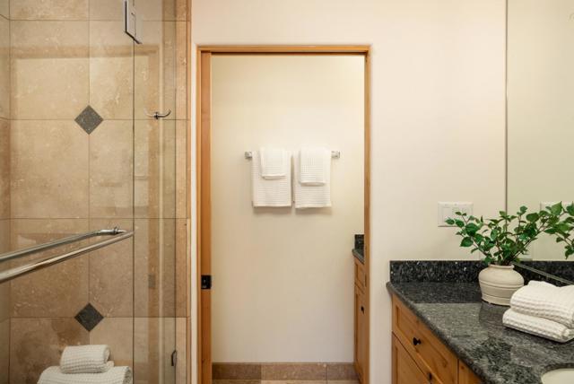 6932 Freedom Boulevard, Aptos CA: https://media.crmls.org/mediaz/9886250c-ca23-45b8-9c1c-66061b0e268f.jpg