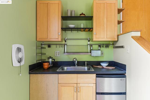 1148 Cragmont Ave, Berkeley CA: https://media.crmls.org/mediaz/988662bd-4e85-40da-b964-55d215e1beee.jpg
