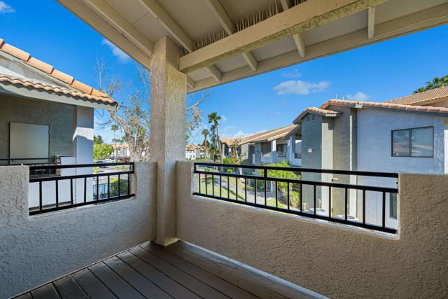 Image 17 of 20 For 78650 Avenue 42  614