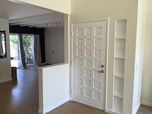 Detail Gallery Image 3 of 25 For 1729 Gascony Rd, Encinitas,  CA 92024 - 3 Beds | 2 Baths