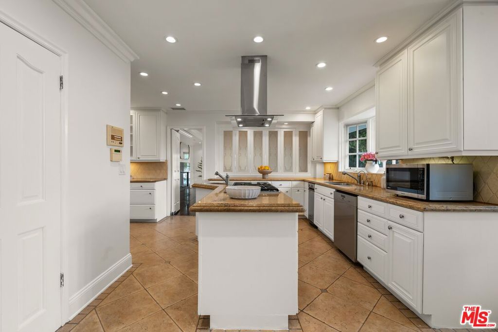 MLS #26864437 image #27