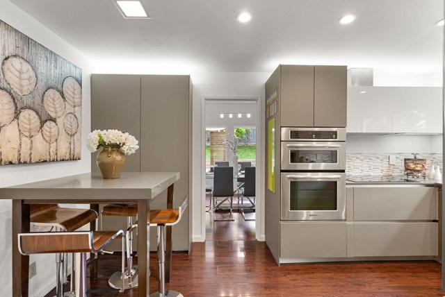5239 Leesa Ann Court, San Jose CA: https://media.crmls.org/mediaz/988ada99-c7f8-4ba4-b519-56a7bef2824f.jpg