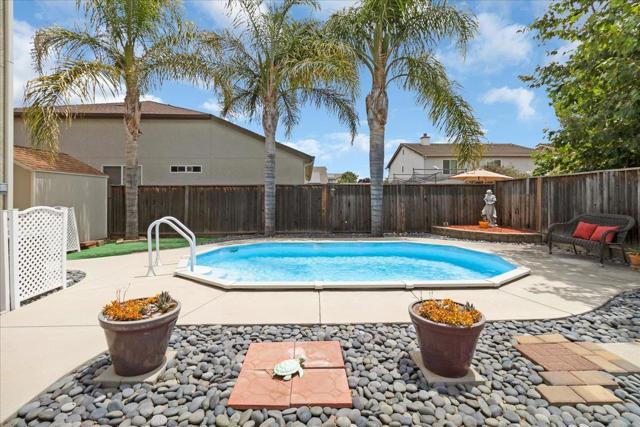 1751 Brighton Drive, Hollister CA: https://media.crmls.org/mediaz/988b8bfa-f704-42e9-86d3-07626ff630e0.jpg