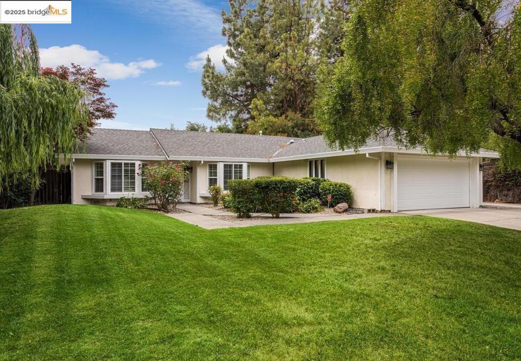 868 Florin RD