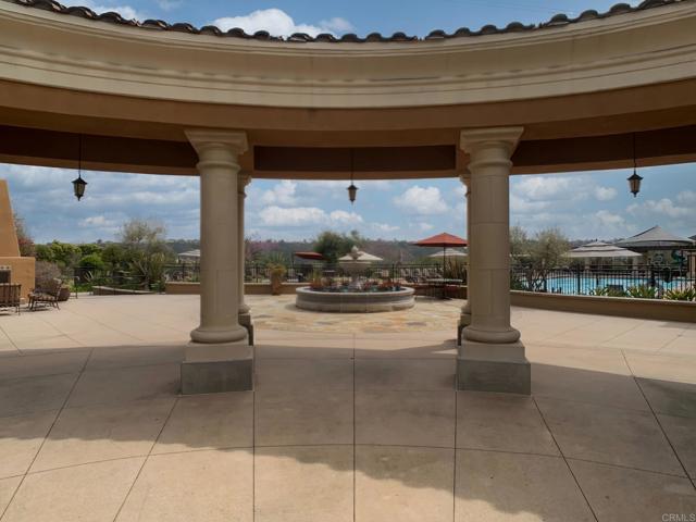 2668 Escala Circle, San Diego CA: https://media.crmls.org/mediaz/988c2820-09a6-4fed-ae87-147355720f93.jpg