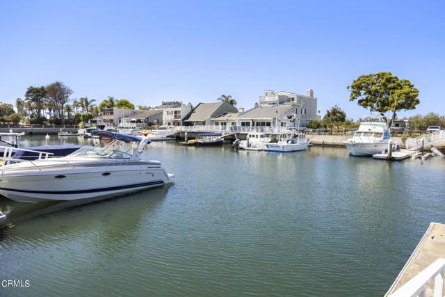 Detail Gallery Image 22 of 57 For 4555 Falkirk Bay, Oxnard,  CA 93035 - 3 Beds | 3/1 Baths