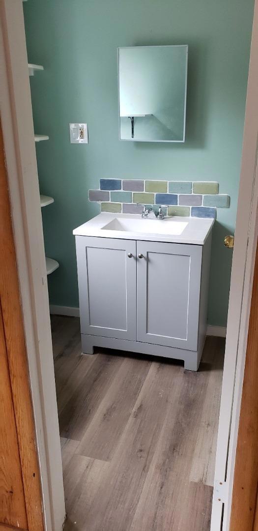 1940 Kinsley Street, Santa Cruz CA: https://media.crmls.org/mediaz/988ec7c7-9d43-4bd0-8ebd-3e6a6ab5b715.jpg