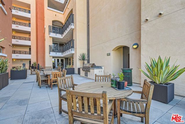 3650 5th Avenue, San Diego CA: https://media.crmls.org/mediaz/9890584e-6c71-4ee1-9546-1c46d5965cdf.jpg